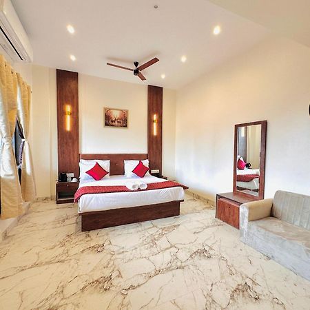Hotel The Ceremony Kalyān المظهر الخارجي الصورة