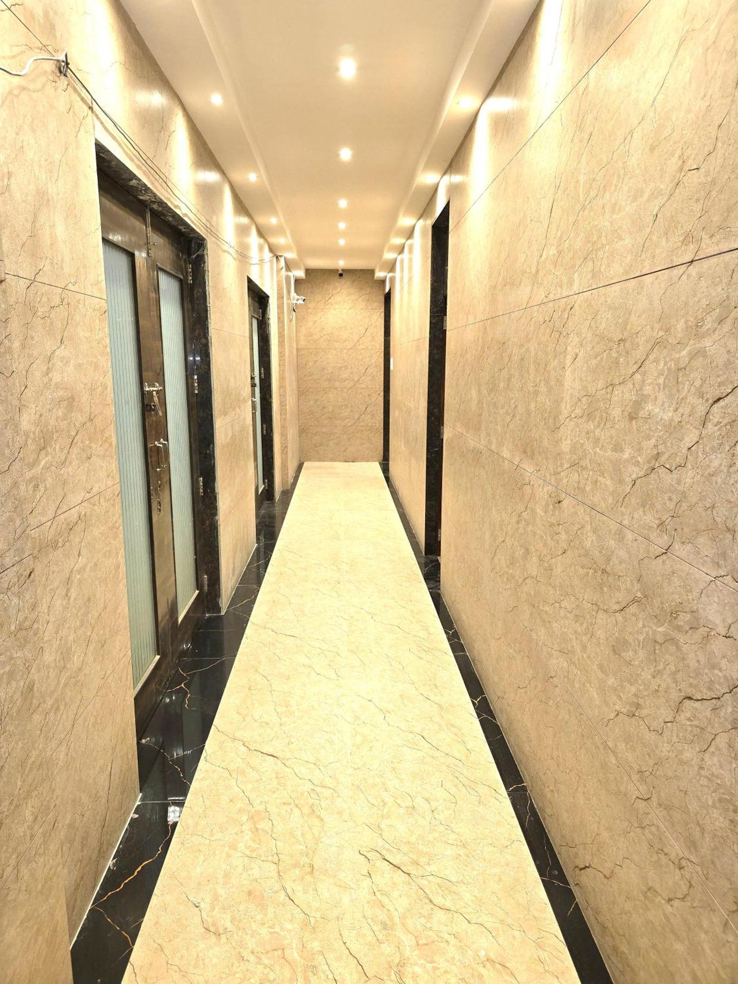Hotel The Ceremony Kalyān المظهر الخارجي الصورة