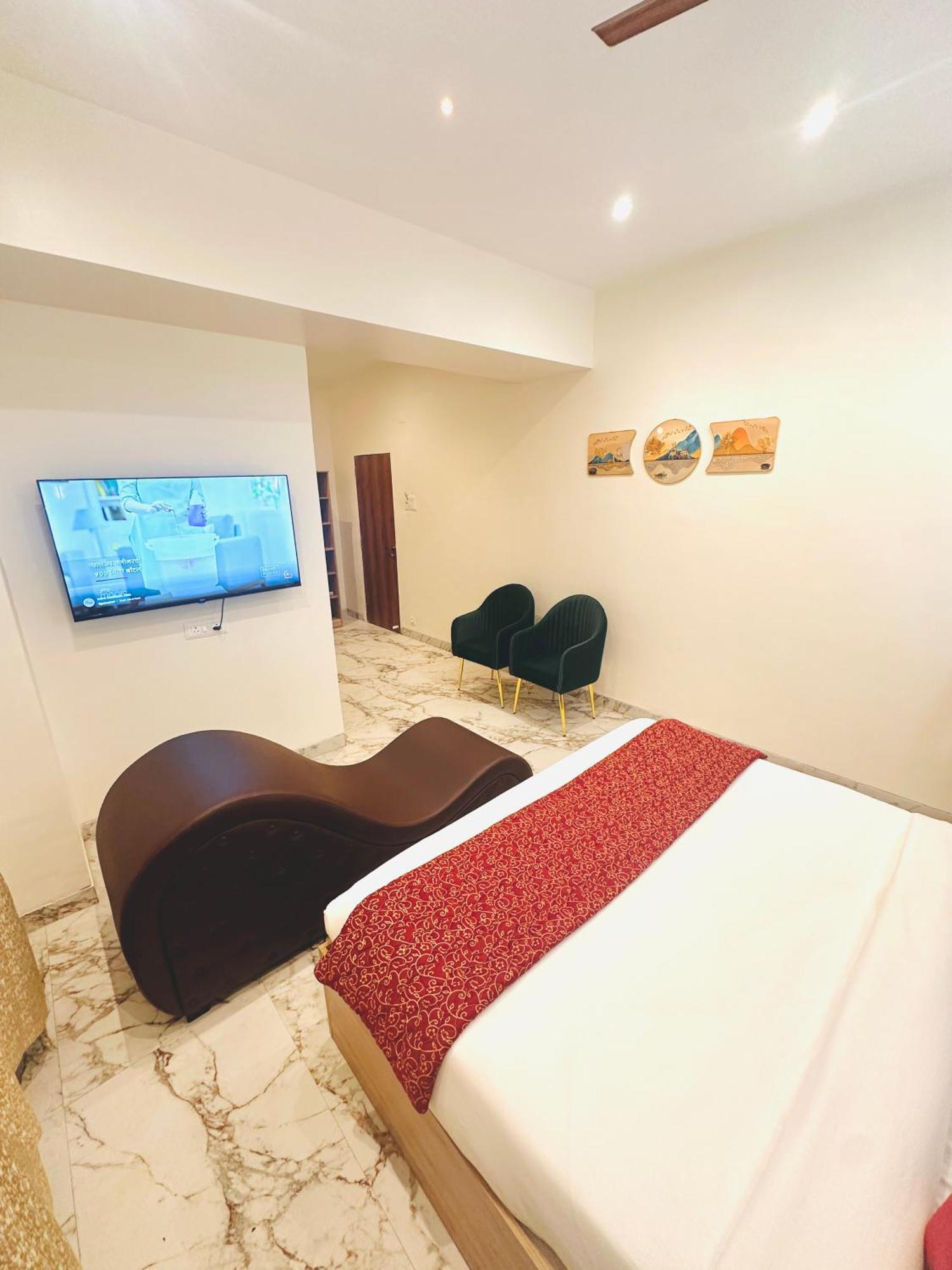 Hotel The Ceremony Kalyān المظهر الخارجي الصورة